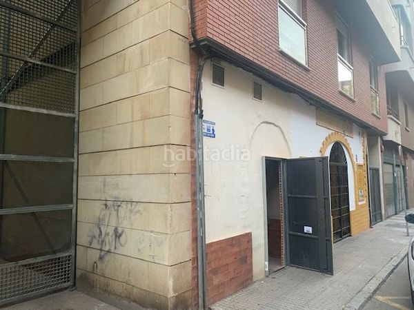 Foto 49ae5015-1841-436f-bd6b-07e166e9aa1d. Local comercial a calle copa 2 a Centro Puertollano