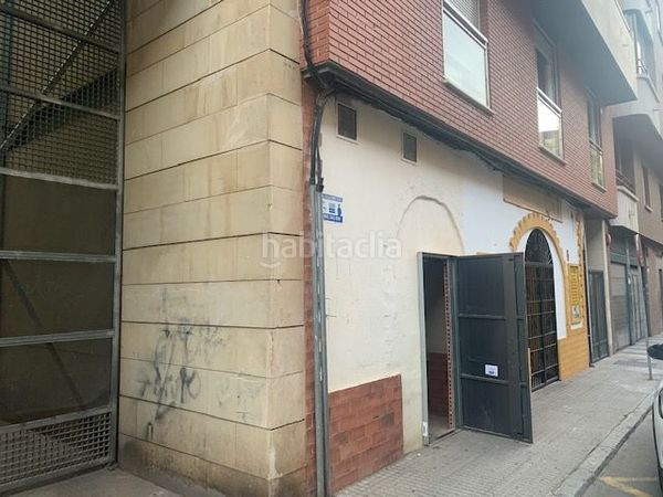 Foto ce42bba9-9c82-4b1b-8cef-d0c4aeef98e4. Local comercial a calle copa 2 a Centro Puertollano