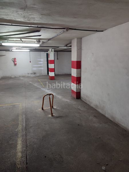 Foto f10e7e1f-f952-45be-97e8-634a78c97f28. Aparcament cotxe a Centro Puertollano