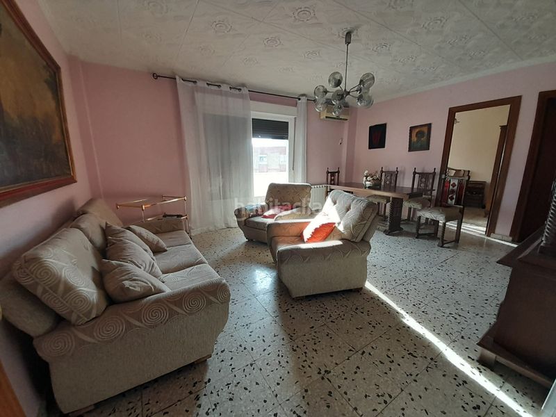 Foto 1757fc25-1690-43f1-87bc-442ac001432c. Pis amb calefacció a Centro Puertollano