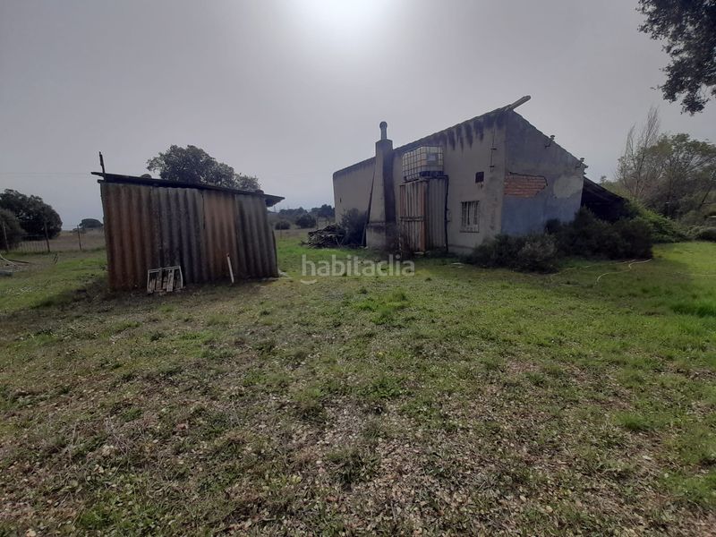 Foto deef2388-032a-4437-994c-2dec6f154dd6. Masia amb piscina a Brazatortas