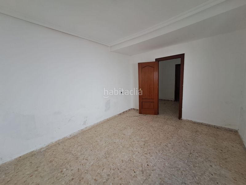 Foto 90d1a1ea-77da-4f76-9f57-a62b71301e15. Casa amb aparcament a Carretera de Córdoba - Libertad Puertollano