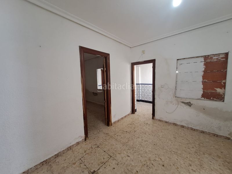 Foto f5170585-b8ef-48d5-85cc-291a8b40d2da. Casa amb aparcament a Carretera de Córdoba - Libertad Puertollano