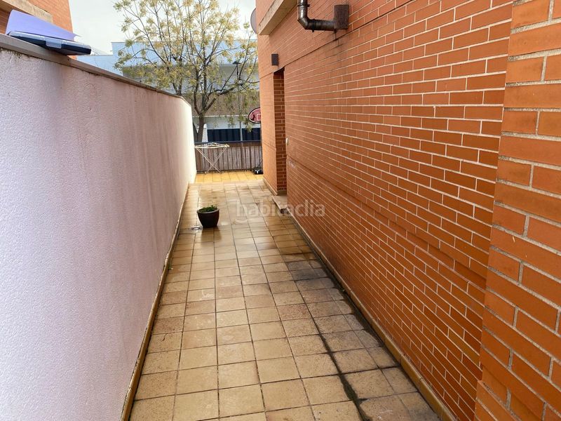 Foto af865aca-ca39-4c4d-a8b0-df8363acdcf3. Reihenhaus mit heizung parking pool in Poblete