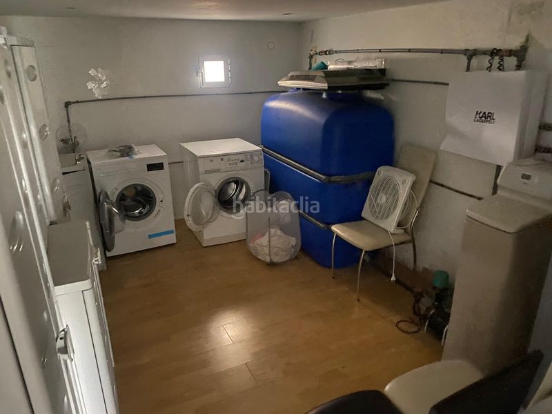 Foto ef4c9ba8-b25b-4832-b3a0-21562c576112. Reihenhaus mit heizung parking pool in Poblete