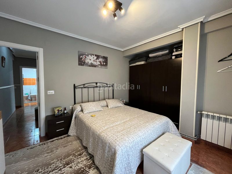 Foto 92f045f9-9d03-4ab7-9c7c-7793f0e9aec8. Piso en paseo ramón ugena 50 luminoso piso listo para entrar a vivir en urbanización privada con piscina en Tomelloso