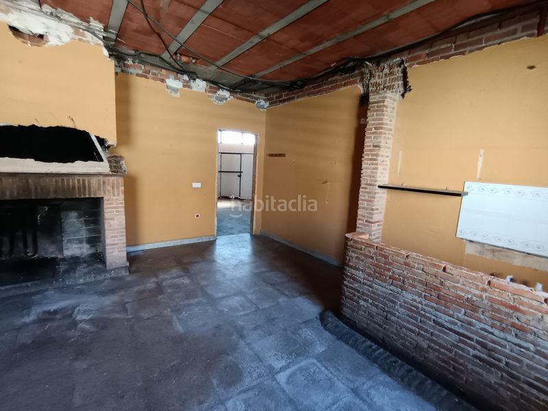 Foto 5597b6f9-99e7-4526-9ddd-549b80ed807e. Casa amb xemeneia aparcament piscina a Daimiel