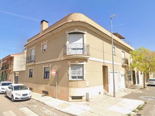 Maison  Calle portugal 14. Inmueble no visitable