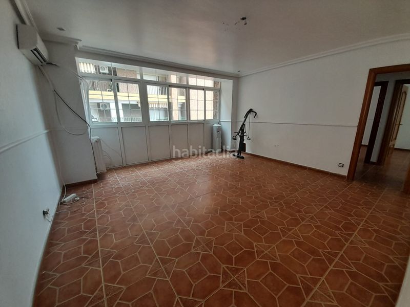 Foto c2b8627d-bd71-4d3f-b78c-2704286cdfa6. Pis amb calefacció a Centro Puertollano