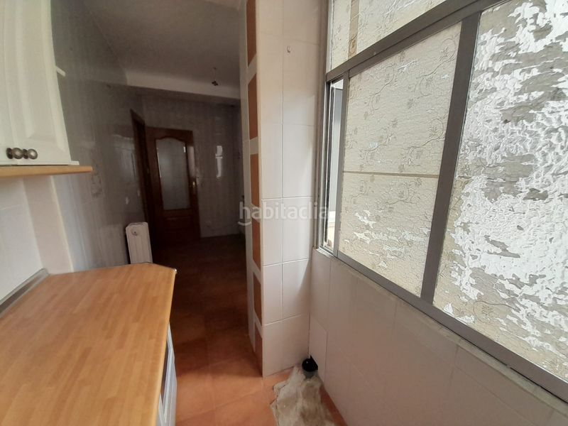 Foto cef756d8-67a1-465e-9dc9-ca81d3655bc9. Pis amb calefacció a Centro Puertollano