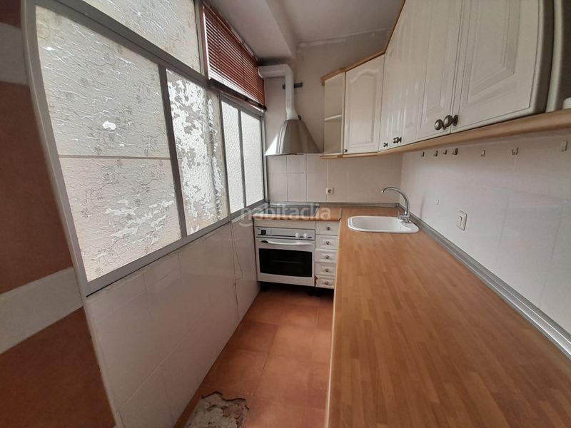 Foto e0ff3d58-ef0d-4dd5-af04-d6e63b93a46d. Pis amb calefacció a Centro Puertollano