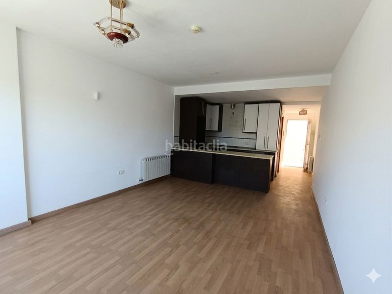 Foto 0a7725ea-0095-46c3-b0f1-a38de609c664. Dúplex amb calefacció aparcament a Miguelturra