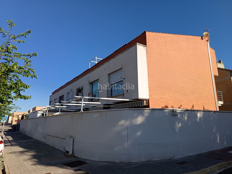 Foto 36d9b8c1-313b-4fc7-b751-a3a94b446c80. Dúplex amb calefacció aparcament a Miguelturra