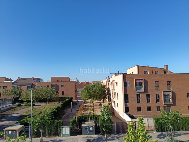 Foto bb635cc5-331f-4985-ba92-f2aab10c33b7. Dúplex amb calefacció aparcament a Miguelturra