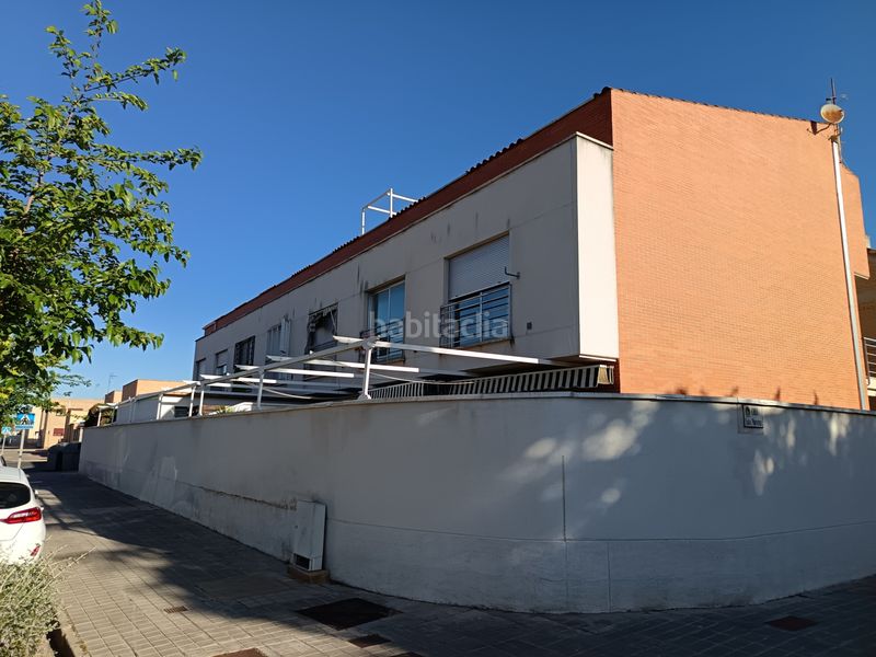 Foto c82a81e9-9b76-42df-b51a-cef148a6427e. Dúplex amb calefacció aparcament a Miguelturra