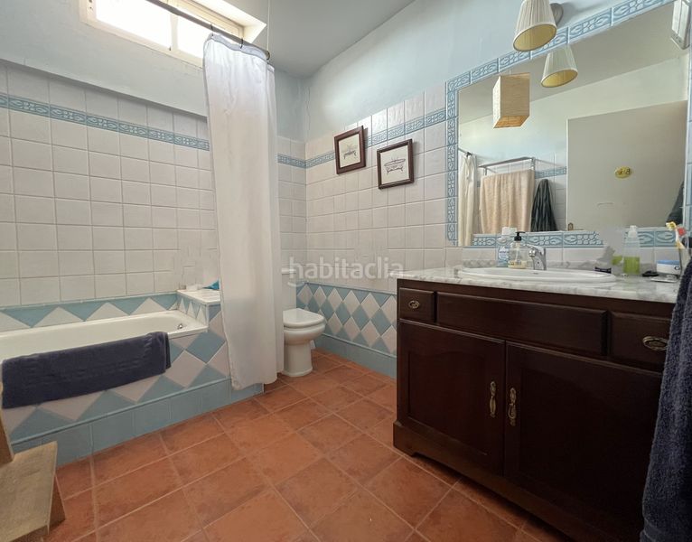 Foto 76f63e72-d970-47c9-b4fd-fb1eb13489ff. Edifici a Tomelloso