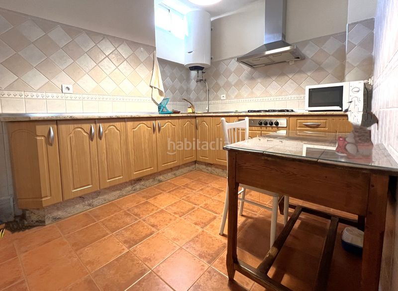 Foto ea15a8cf-fb54-41e9-980c-abfe25e76ab0. Edifici a Tomelloso