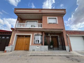 Casa  Calle ciudad de ibi. Chalet adosado en venta en ciudad de ibi