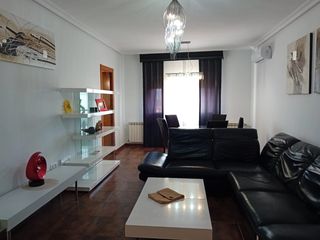 Miete Etagenwohnung in Calle córdoba 46
