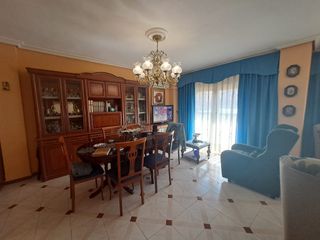 Etagenwohnung  Paseo de san gregorio. Luminoso piso de 3 dormitorios con impresionantes vistas.