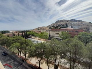 Piso  Paseo de san gregorio. Piso en venta de 4 dormitorios en paseo san gregorio