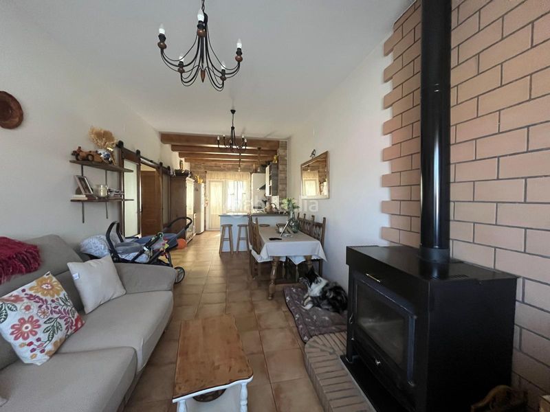 Foto d8362dcc-e6bb-4f1f-b9c2-7530f19f4531. Casa adossada amb calefacció a Labores (Las)