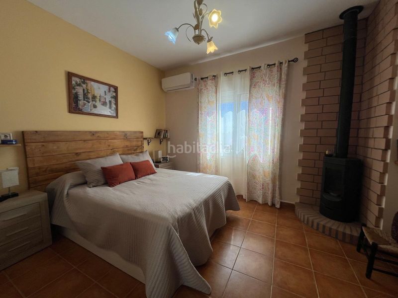 Foto e01d6834-fd6a-4496-ae74-b39e151c8fcd. Casa adossada amb calefacció a Labores (Las)