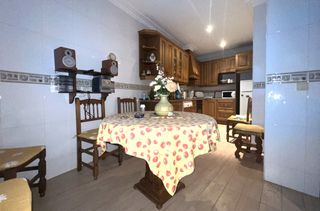 Casa  Calle pintor lópez torres. ¡vivienda en planta baja en el corazón de tomelloso¡
