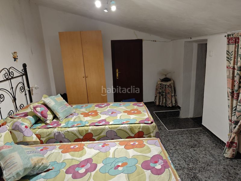 Foto 2a1e71cb-23a4-4e07-8014-9d4136185a08. Casa amb calefacció a Centro Puertollano