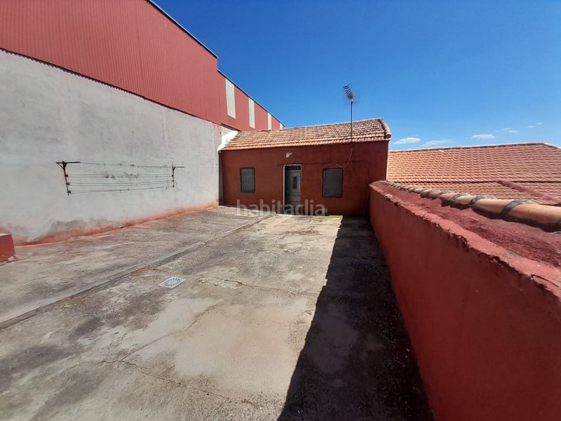 Foto 6ee1371b-e385-4088-a6d7-ab91c7926f3d. Casa amb calefacció a Centro Puertollano