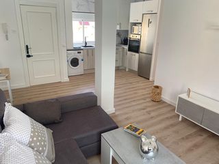 Etagenwohnung  Calle nuestra señora de los ángeles. Magnifico piso de 3 dormitorios totalmente reformado