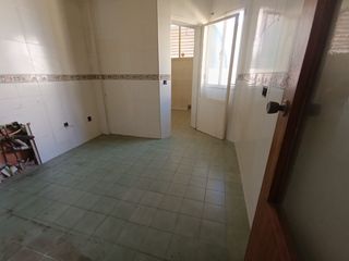 Appartamento  Calle dos de mayo 1. Piso en calle dos de mayo en socuellamos para reformar