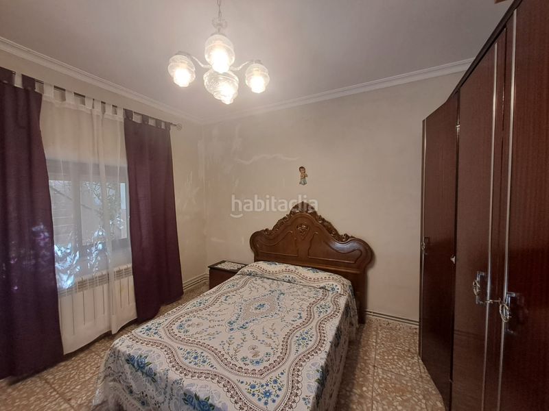 Foto 226f2a1a-fa5a-47af-ba0a-8977d30a9c5b. Casa amb calefacció a Carretera de Córdoba - Libertad Puertollano