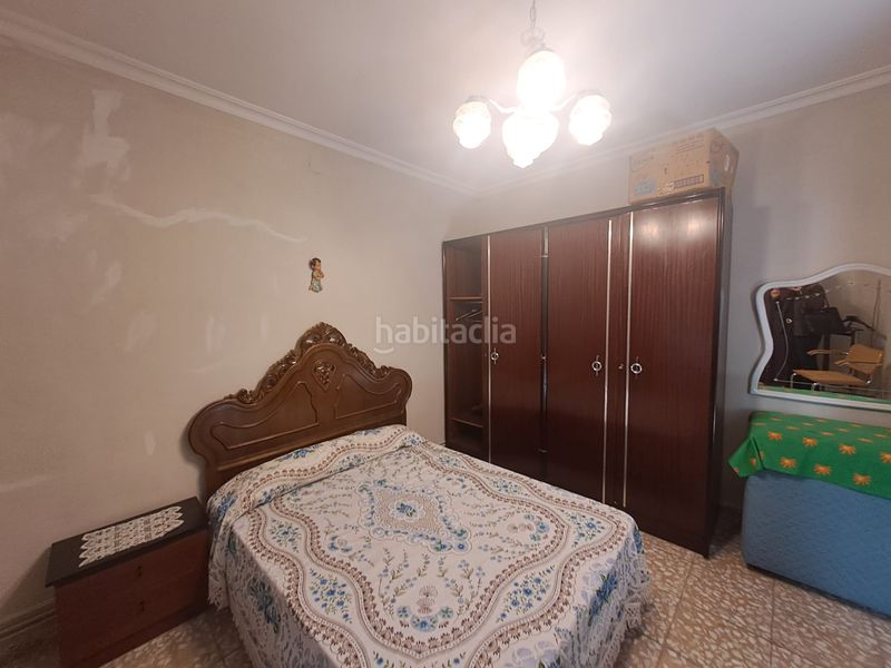 Foto acd9e94e-041c-4b1e-8713-d1749f4ed839. Casa amb calefacció a Carretera de Córdoba - Libertad Puertollano
