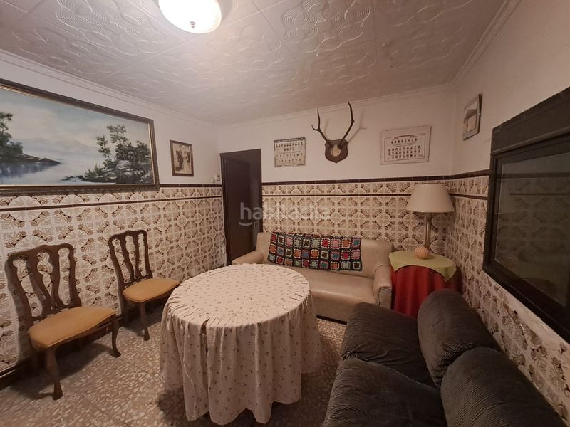 Foto c257e0a8-6283-4852-ba34-66221c5602e3. Casa amb calefacció a Carretera de Córdoba - Libertad Puertollano