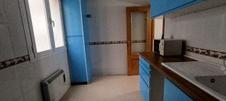 Appartamento  Avenida de la constitución 32. ¡oportunidad! piso en buena zona de la localidad de pedro muñoz.
