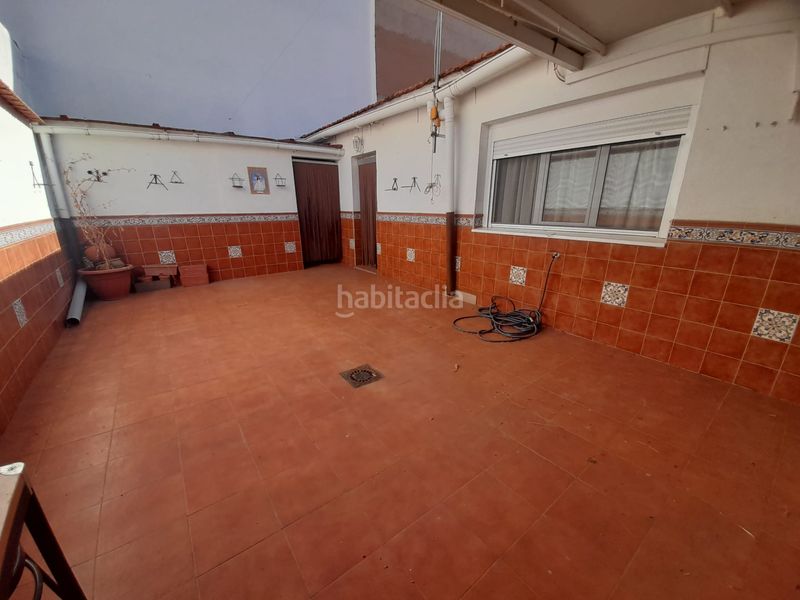 Foto 91d10070-b205-4506-8711-358da764eccf. Casa amb aparcament a El Poblado - Abulagar Puertollano