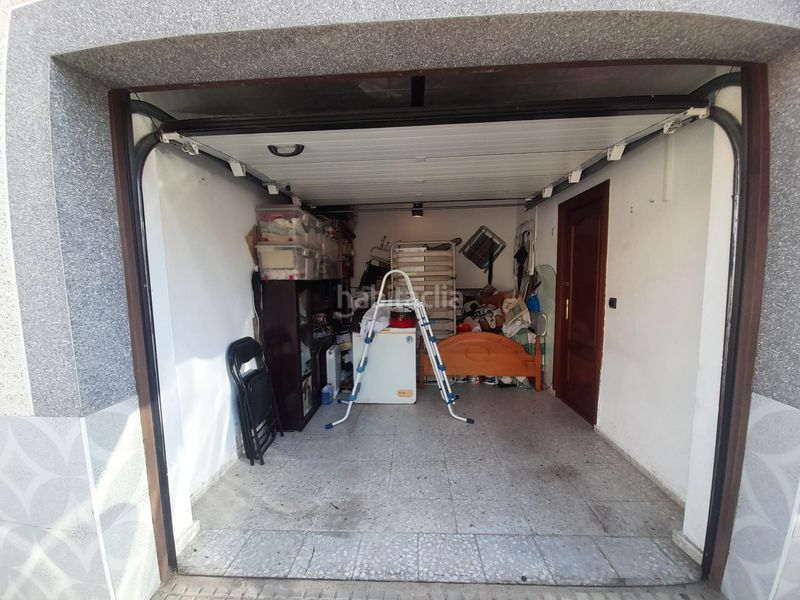 Foto a6b7b94b-c57b-482d-81b6-fcd4f0f8fbd5. Casa amb aparcament a El Poblado - Abulagar Puertollano