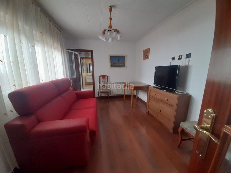 Foto b1ba6729-df0c-4588-8c97-57cb5f20a377. Casa amb aparcament a El Poblado - Abulagar Puertollano
