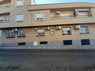 Appartamento  Calle lérida. Piso con cochera cerrada incluida precio zona abulagar