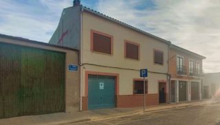 Casa  Calle juan ramón jiménez 16. Oportunidad para inversores