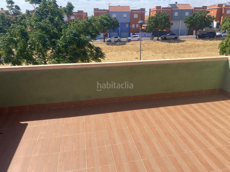 Foto bf6b52bc-f6cb-44ae-acad-444bf3ad845a. Casa amb calefacció aparcament a Poblete