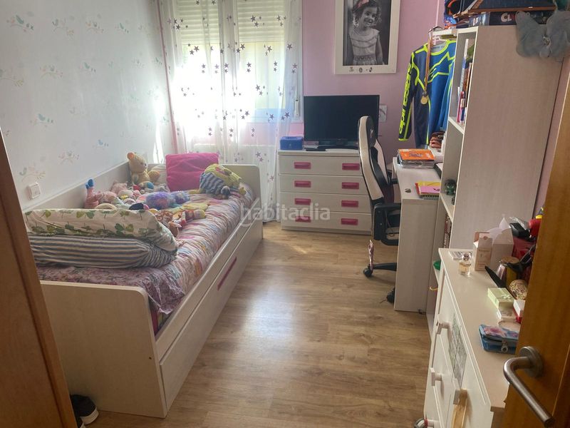 Foto c33832a9-6ff7-41c5-a63a-45a9dafe644b. Casa amb calefacció aparcament a Poblete