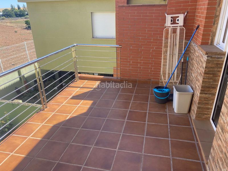 Foto e3ca9d9a-ea5a-42a8-a553-ce52bac42613. Casa amb calefacció aparcament a Poblete