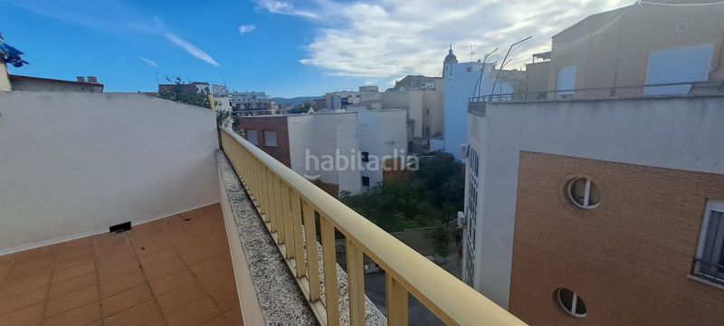 Foto 804b476a-1e96-4f80-a62c-465b657c3509. Àtic amb calefacció a Centro Puertollano
