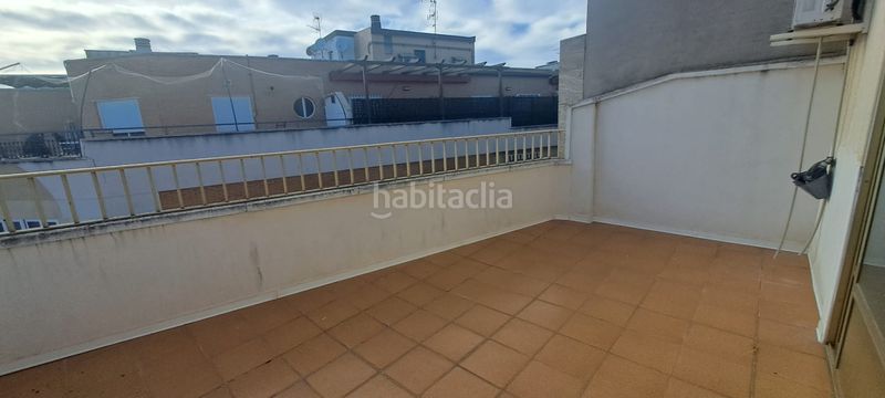 Foto b93d1ab6-bf4e-4d99-ae30-36faafb5bd87. Àtic amb calefacció a Centro Puertollano