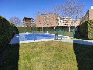 Pis  Calle alonso céspedes guzmán. Espectacular piso de 2 dormitorios en zona hospital