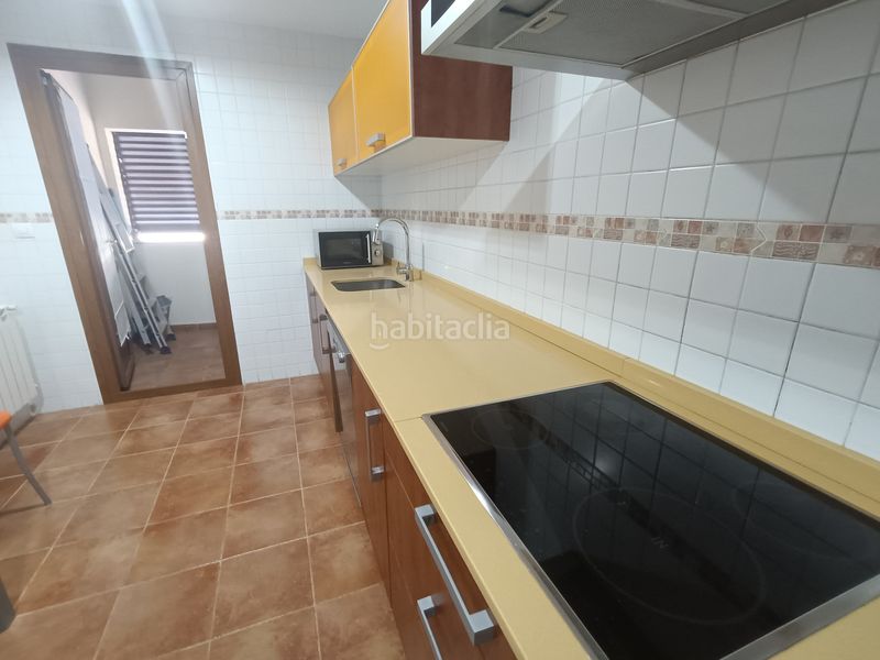 Foto 4c61d64b-d261-4cfe-bf9c-b3011587c06e. Pis amb calefacció aparcament piscina a El Torreón - Los Ángeles - El Pilar Ciudad Real
