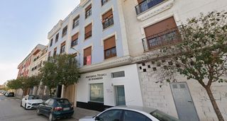 Flat  Calle don quijote. Piso en rentabilidad de 4 dormitorios en socuéllamos , ciudad  r
