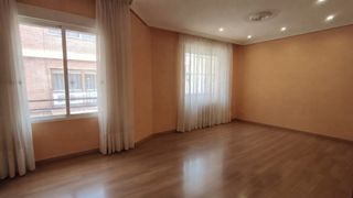 Appartamento  Calle norte. Tu nuevo hogar en el centro: amplitud, luz y exclusividad